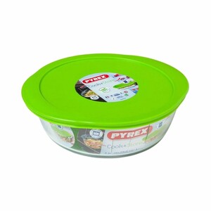 Pyrex Square Dish with Plastic Lid 2.3 L