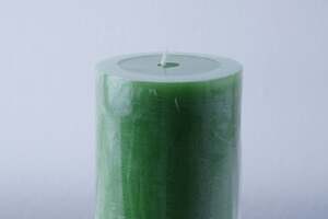 بان هوم شمعة عمودية من السكر من بريمير ، أخضر ، 7 × 18 سم