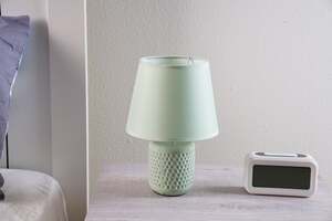بان هوم مصباح طاولة من كييفي E14 - 9x18 - أخضر