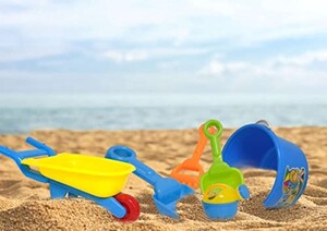 مجموعة ألعاب 16 قطعة للشاطئ والرمل للأطفال