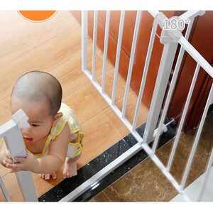 Baby Safe - Metal Safety Gate w/t 30cm Extension - White