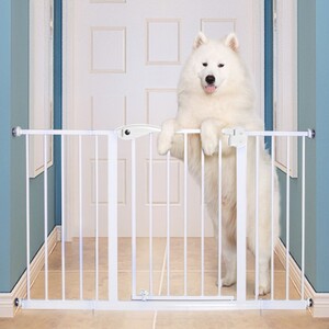 Baby Safe - Metal Safety Gate w/t 20cm x 2 Extension - White