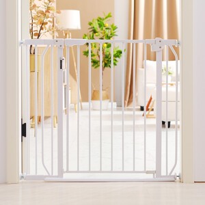 Baby Safe - Metal Safety LED Gate w/t 45cm Extension - White