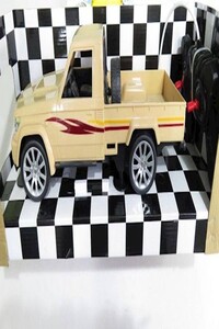 Generic Toyota Land Cruiser RC Toy Car