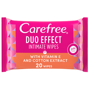 Carefree Daily Intimate Wipes Duo Effect with Vitamin E & Cotton Extract Pack of 20 wipes