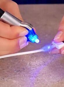 Generic 5-Second UV Light Fixing Pen With Glue Black/Blue