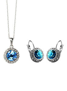Generic 18K White Gold Plated Rhinestone Studded Pendant And Earrings Set