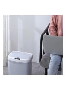 Generic 16-Leter Touch-free Trash Can White/Grey