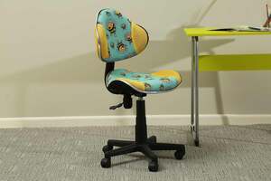 Pan Home Spencer Kids Chair