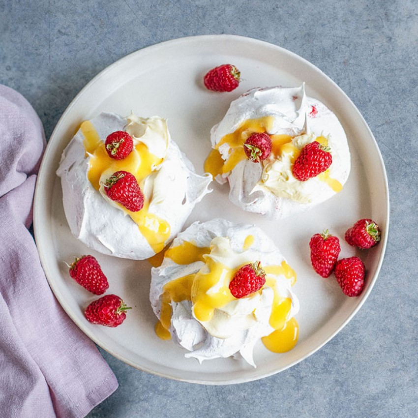 Meringues With Lime Cream And Raspberries